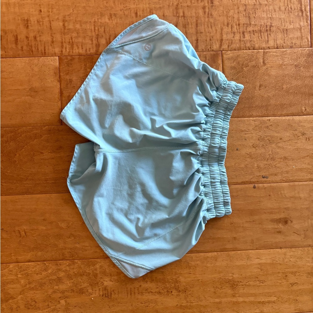 Lululemon Sea Frost 4” Hotty Hot Shorts